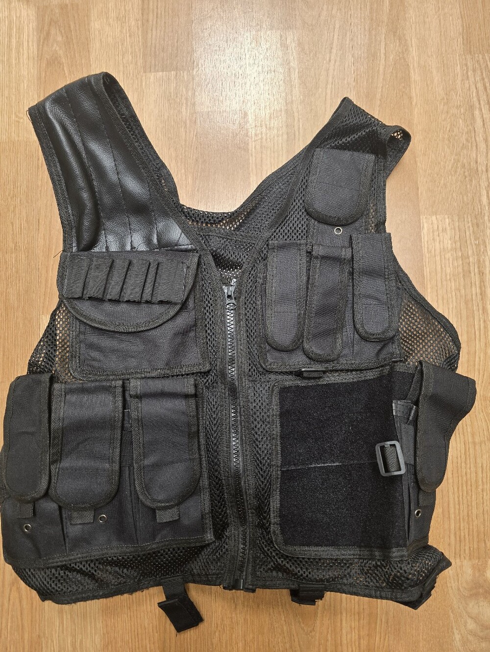 Black Tactical Vest Adjustable Multi-Pocket Mesh Panels Nylon/Mesh One Size